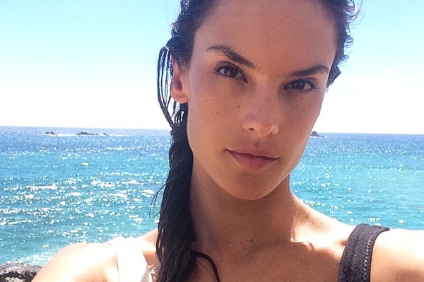 instagram.com/alessandraambrosio