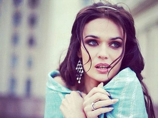 Алена Водонаева показала архивное фото со своей свадьбы