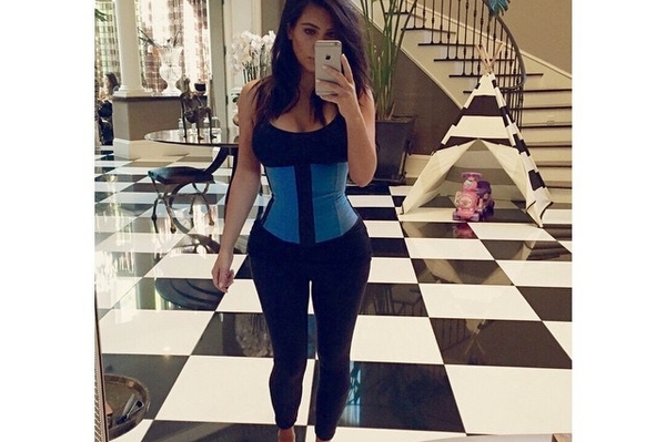 instagram.com/kimkardashian