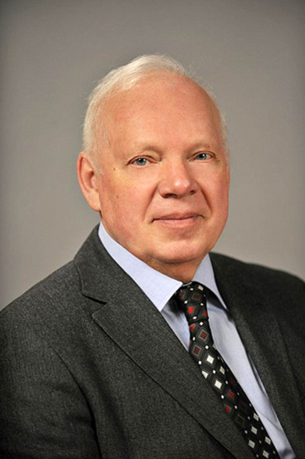 Умер актер Александр Потапов