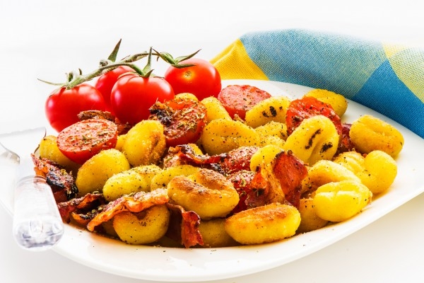 Картофель с беконом: ТОП-5 рецептов