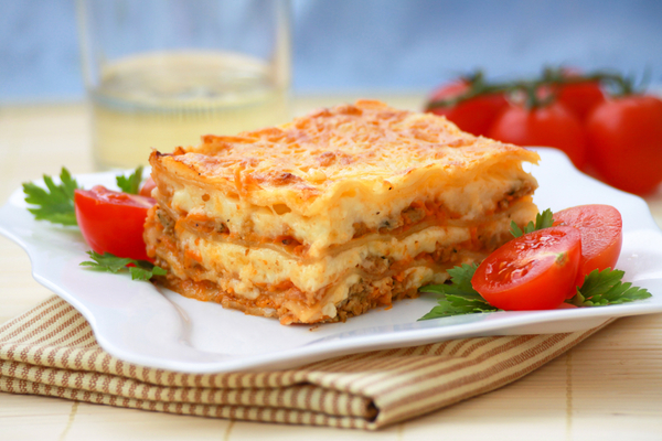 Паста с соусом болоньезе: Три вкусные идеи