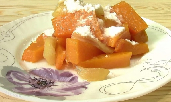 Как запечь тыкву с яблоками (видео)