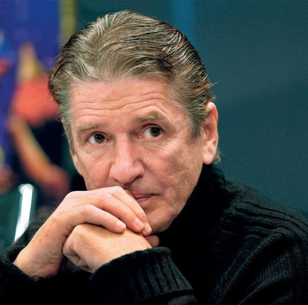 Международный день отказа от курения: Звезды, умершие от рака легких