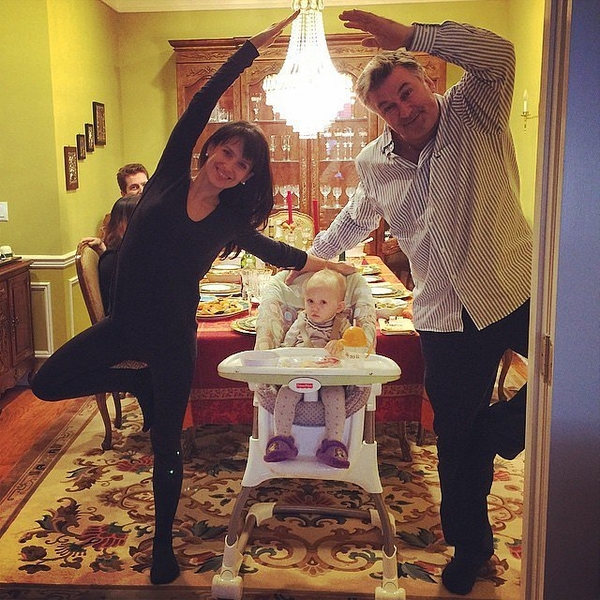 Как отпраздновали День благодарения звезды с детьми?