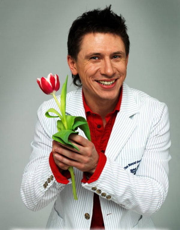 Холостяк 3 Россия: ТОП-10 фото нового главного героя Тимура Батрутдинова