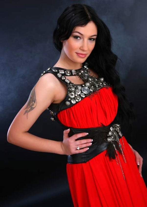 Анастасия Приходько ответила на оскорбления Яны Рудковской