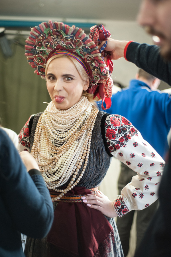 Фотопроект Щирі: 15 украинских звезд примеряли национальные наряды