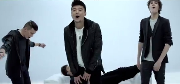 Хочу к Меладзе: M-Band презентовал первый клип на песню Она вернется