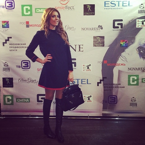 Анастасия Стоцкая готовится к премьерам Новогодних огоньков