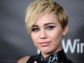 Майли Сайрус ответила поклонникам, которые называют ее наркоманкой