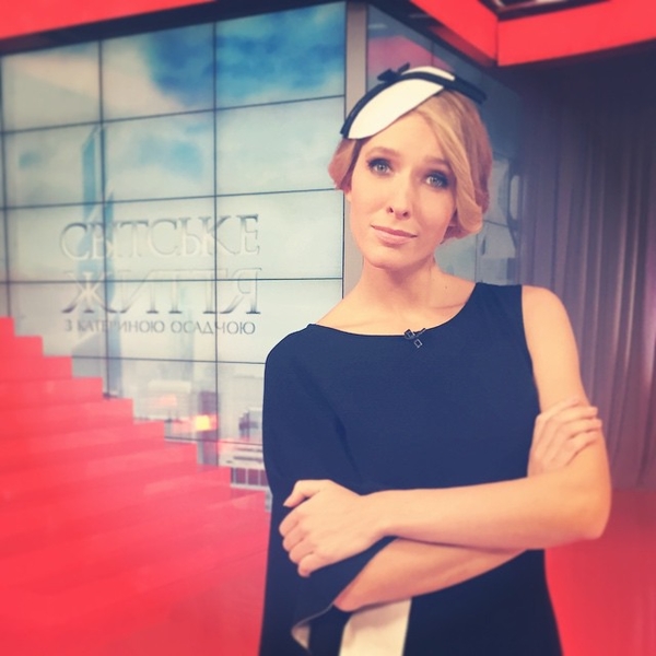 Катя Осадчая показала поклонникам свою новогоднюю елку