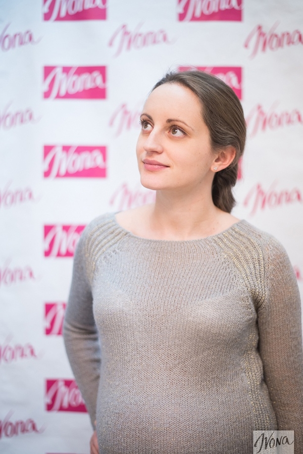 Прически на Новый год: Плетение в виде сердечек