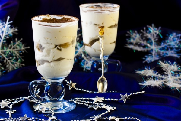 Десерты на Новый год: ТОП-5 рецептов тирамису