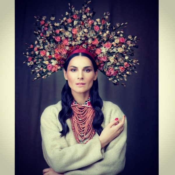 Итоги года: ТОП-15 патриотических нарядов звезд