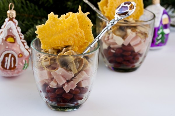 Салат-коктейль на Новый год: ТОП-5 рецептов