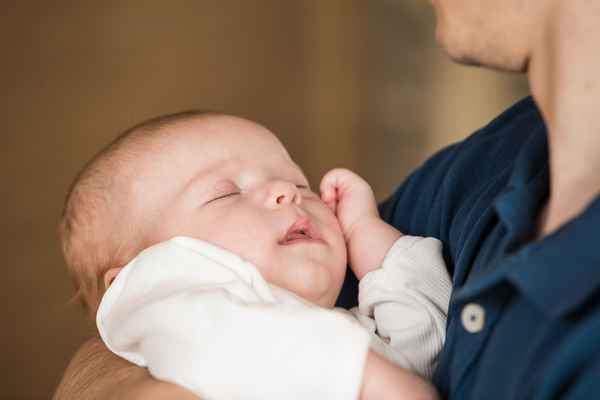 Рождение ребенка меняет структуру мозга отца