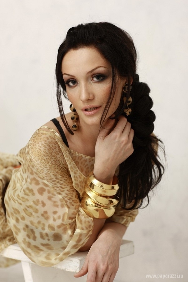 Экс-солистка группы ВИА Гра кардинально сменила имидж