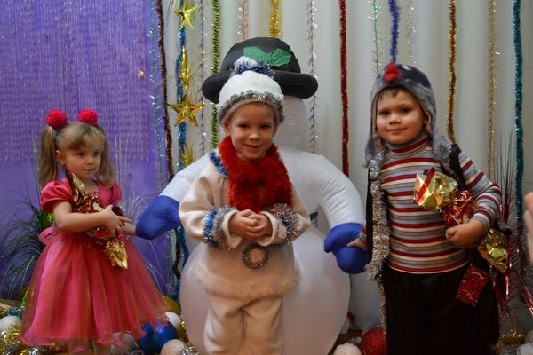 Стихи на новогодний утренник в детском саду