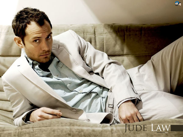 Именинник актер Джуд Лоу: Смотри ТОП-10 фото британского красавчика