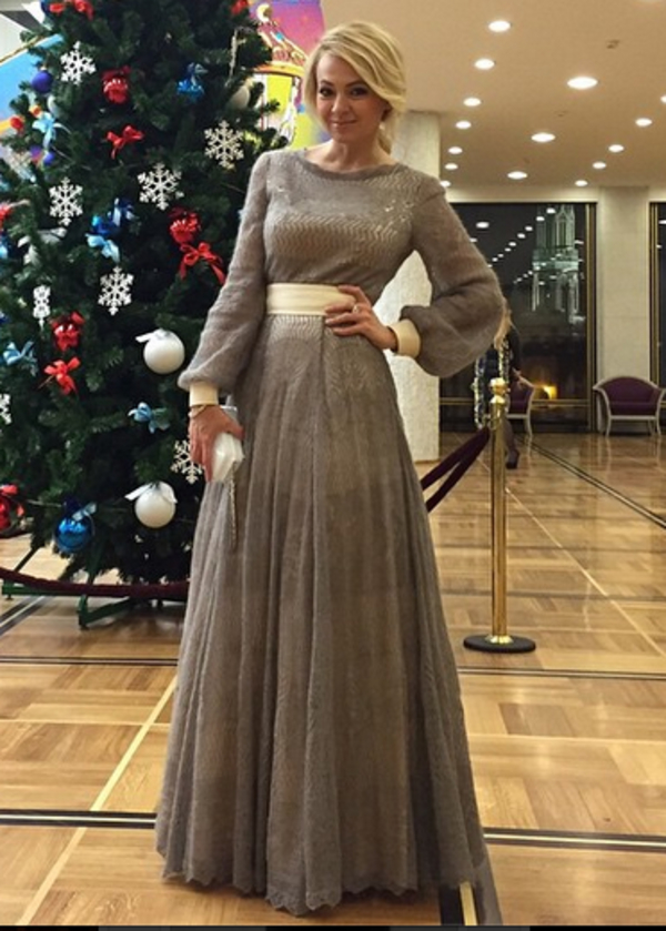 Яна Рудковская поделилась трогательным фото своего сына