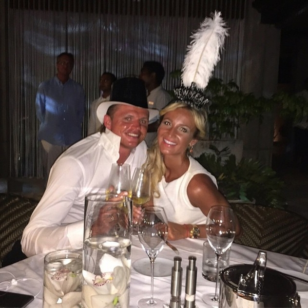 Ольга Бузова разместила в Сети пикантное фото с мужем