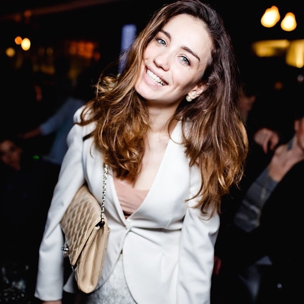 Beauty-образ дня: Виктория Дайнеко