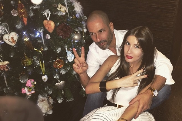 instagram.com Кэти Топурия