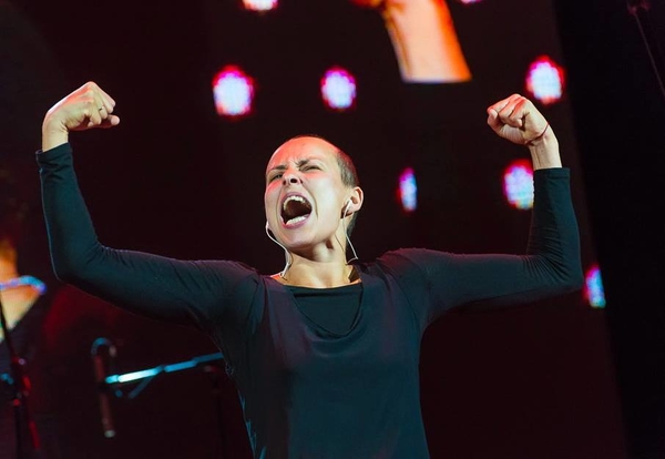 Чичерину объявили в розыск за концерт в Луганске