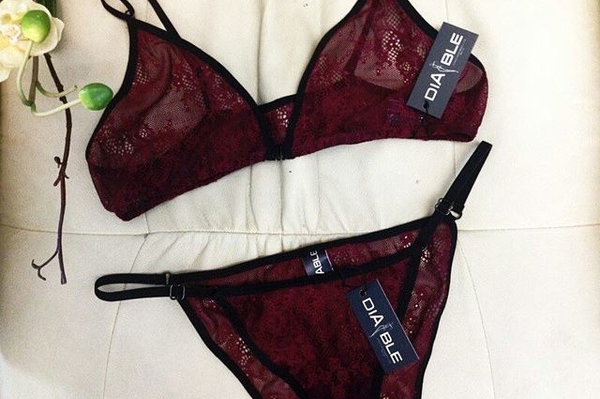 instagram.com/diAble_lingerie
