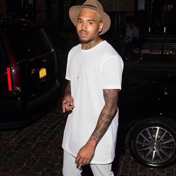 Концерт Криса Брауна закончился перестрелкой: есть пострадавшие