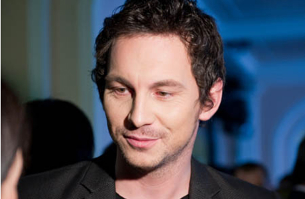 Валерий Харчишин запечатлен со снайпером боевиков