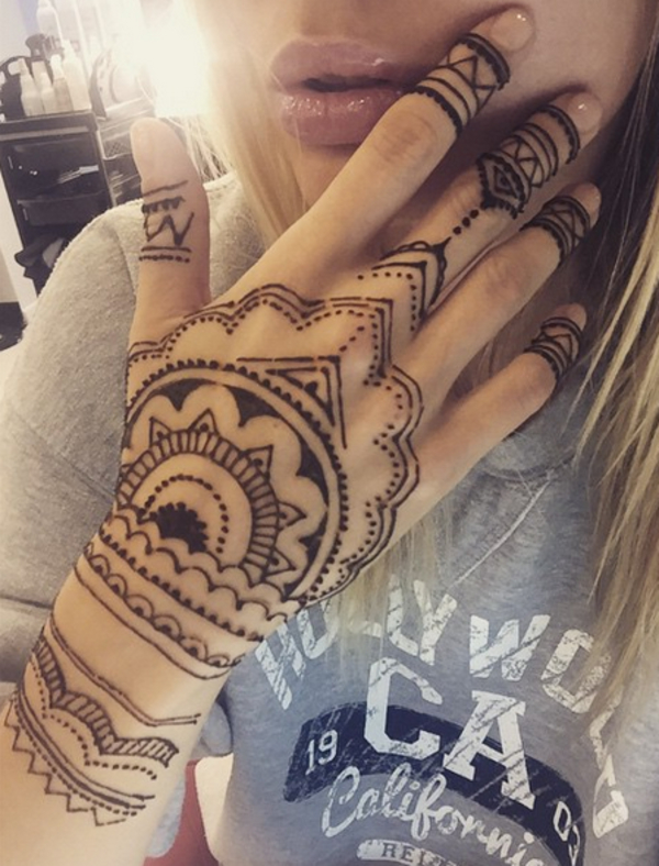 Звезда сериала Татьянин день Наталья Рудова увеличила губы