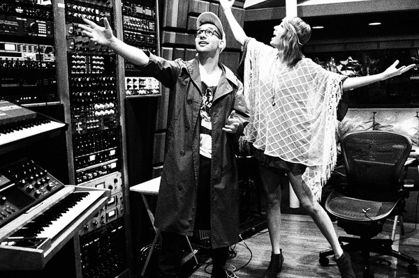 instagram.com/taylorswift