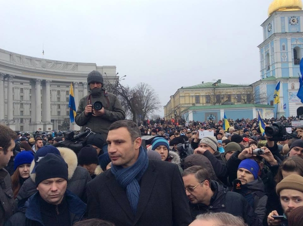 Братья Кличко приняли участие в марше солидарности против терроризма