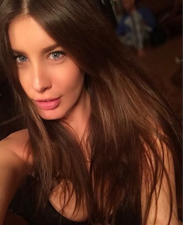 Beauty-образ дня: Естественный макияж от Кэти Топурия