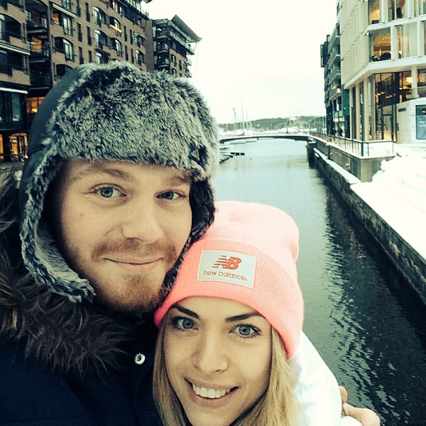 Александр Кривошапко с девушкой отдыхают в Норвегии