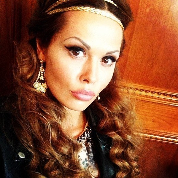 Звезда сериала Кухня поделилась пикантными фото с отдыха