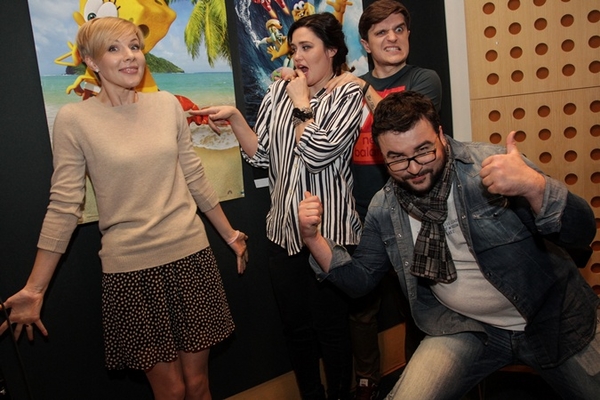 Украинские телеведущие заговорили голосом чаек