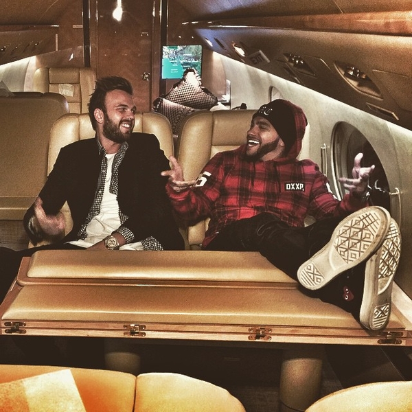 Тимати отдыхает в компании бывшего мужа Седоковой