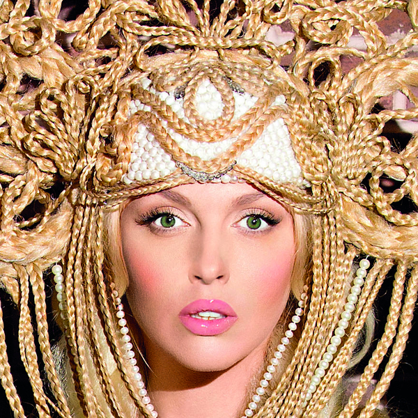 Оля Полякова похвасталась талантом своей дочки