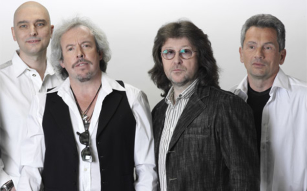 Макаревич опроверг слухи о распаде Машины времени из-за политразногласий