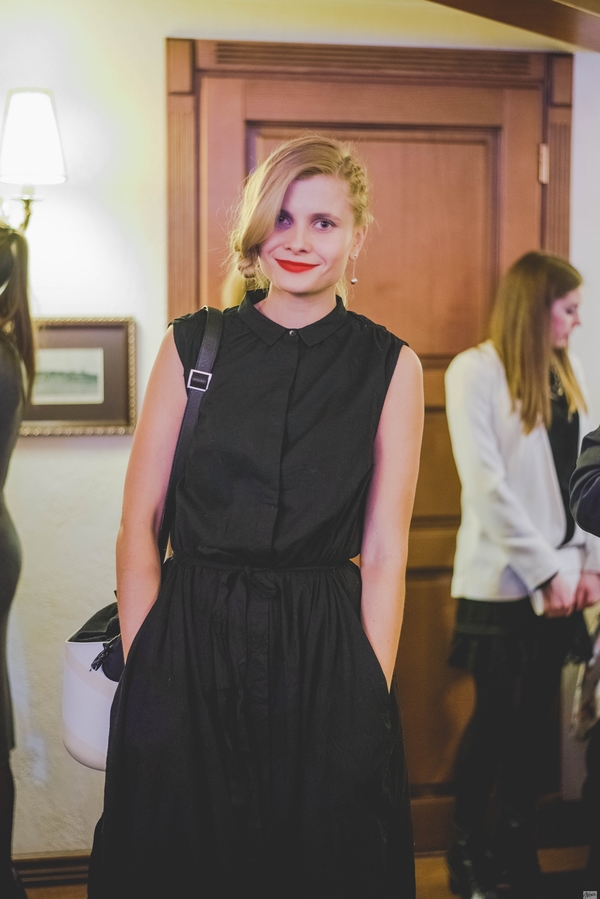 How to: Модная прическа с косами, как у Даши Коломиец