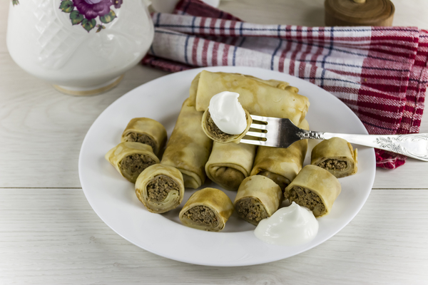 Вкусные блины на Масленицу для детей: ТОП-3 рецепта