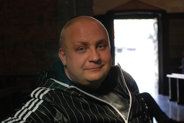 Умер известный радиоведущий Сергей Галибин