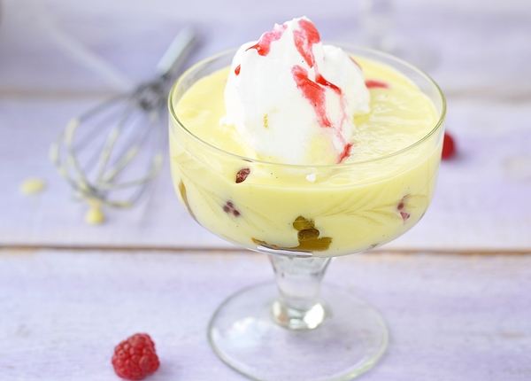 Рецепты на 8 марта: Как приготовить десерт Плавающие острова