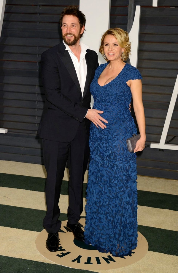 Звезда сериала Скорая помощь Ноа Уайли в третий раз станет отцом