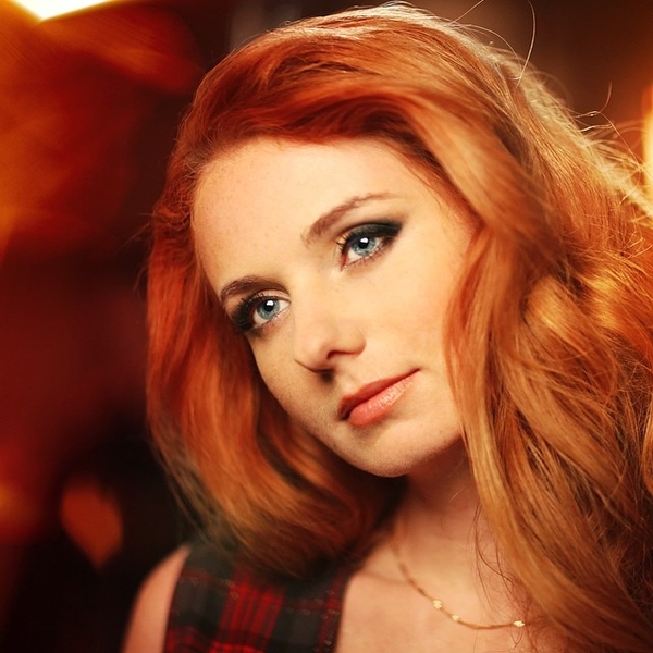 Беременная экс-татушка похвасталась округлившимся животиком