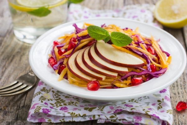 Великий пост 2015: ТОП-5 салатов из краснокочанной капусты