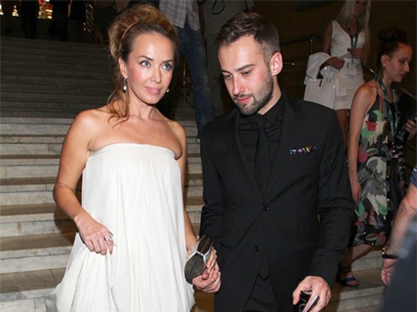 Жанна Фриске перестала скрываться от публики